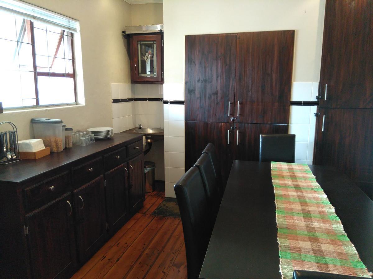 Guesthouse On Irvine Port Elizabeth Buitenkant foto