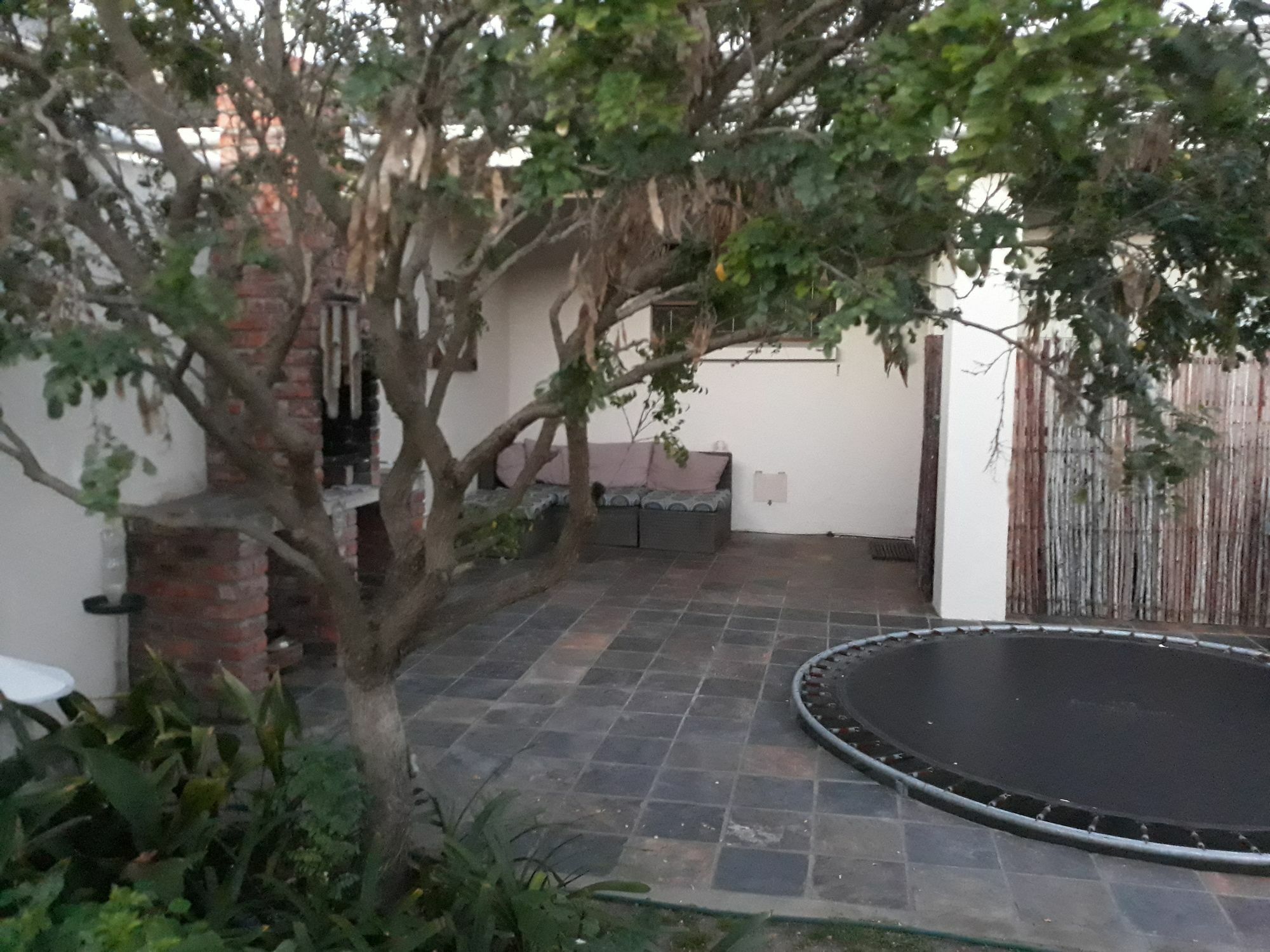 Guesthouse On Irvine Port Elizabeth Buitenkant foto