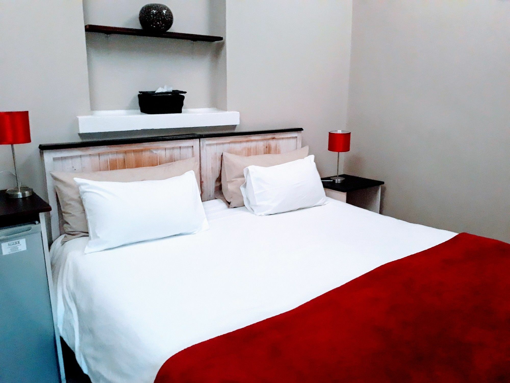 Guesthouse On Irvine Port Elizabeth Buitenkant foto