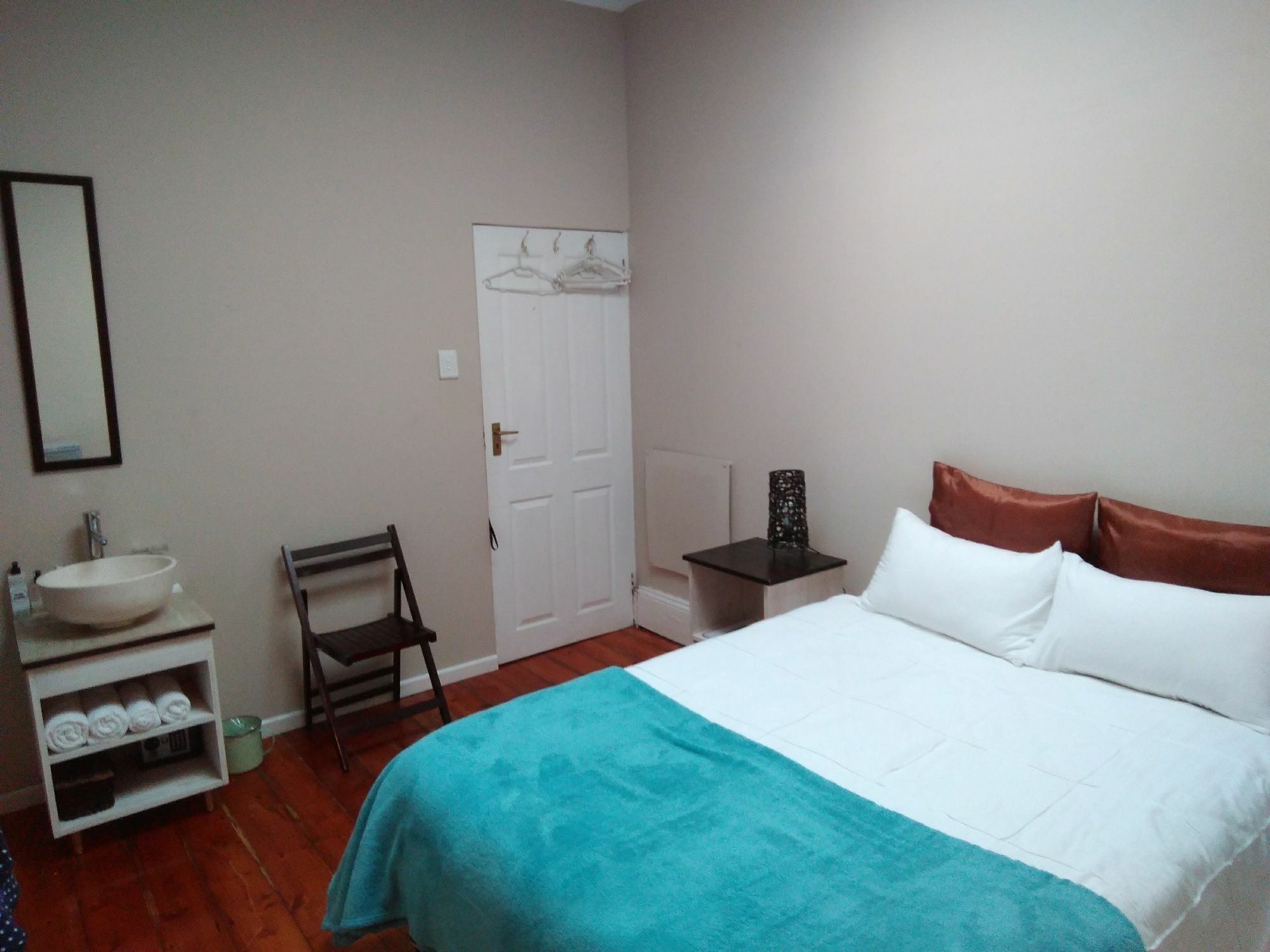 Guesthouse On Irvine Port Elizabeth Buitenkant foto